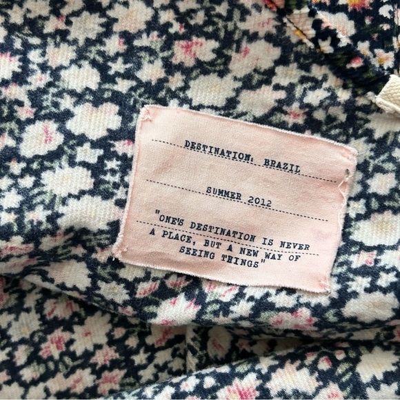 Birds Of Paradise By Trovata Long Sleeve Button Down Corduroy Shirt - Picture 4 of 8